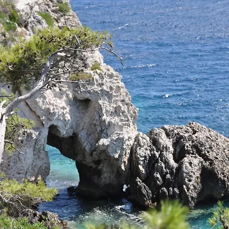 Kompleks wypoczynkowy Touring Club Italiano - Isole Tremiti Isla de San Domino