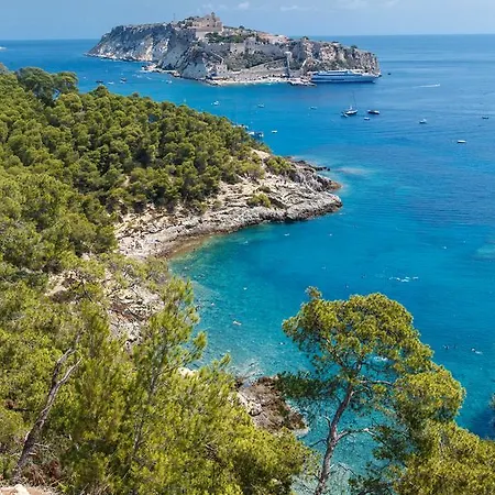 Touring Club Italiano - Isole Tremiti Isla de San Domino