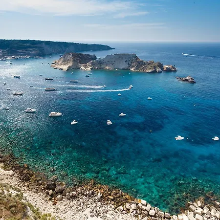Touring Club Italiano - Isole Tremiti Isla de San Domino