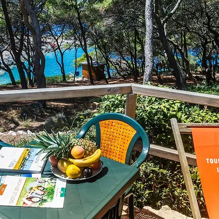 Touring Club Italiano - Isole Tremiti Kompleks wypoczynkowy Isla de San Domino