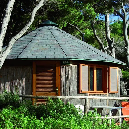 Touring Club Italiano - Isole Tremiti Kompleks wypoczynkowy 3*