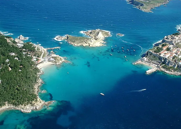 Vakantiepark Touring Club Italiano - Isole Tremiti San Domino